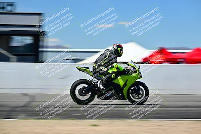 media/Mar-25-2024-Moto Forza (Mon) [[8d4319bd68]]/3-Intermediate Group/Session 4 (Front Straight Speed Pans)/